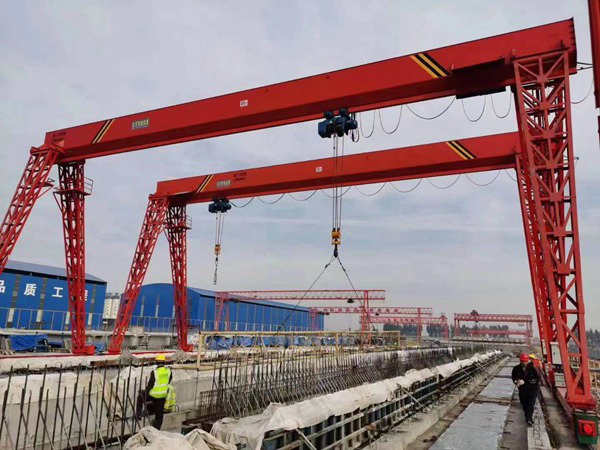 <b>河北衡水龙门吊出租ME造船龙门吊特点</b>