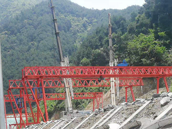 <b>广东广州龙门吊出租厂家高度限位装置</b>