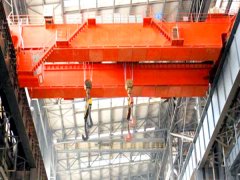 <b>16+16 吨双小车吊钩桥式行车相比单小车优势在哪</b>