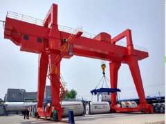 <b>露天料场吊运选 A 型龙门吊性价比优势够突出吗</b>